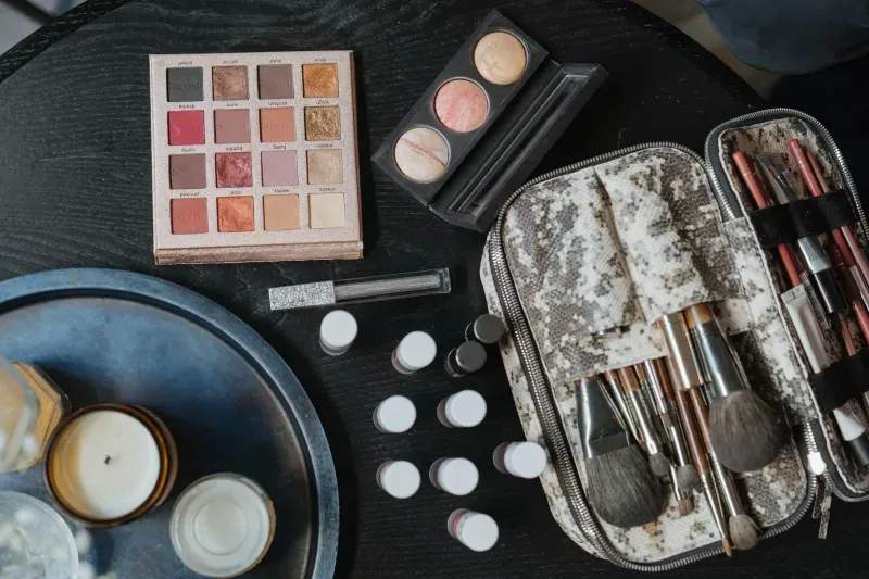 How to Choose the Right Makeup Look for Your Event